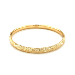 14k Yellow Gold Diamond Cut Design Dome Motif Childrens Bangle (5.50 mm)